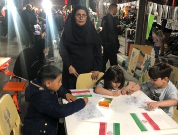 حضور پرشور کتابداران پایتخت در ایستگاه های فرهنگی کتابخانه های سیار مستقر در نازی آباد، فلکه دوم صادقیه و میدان منیریه