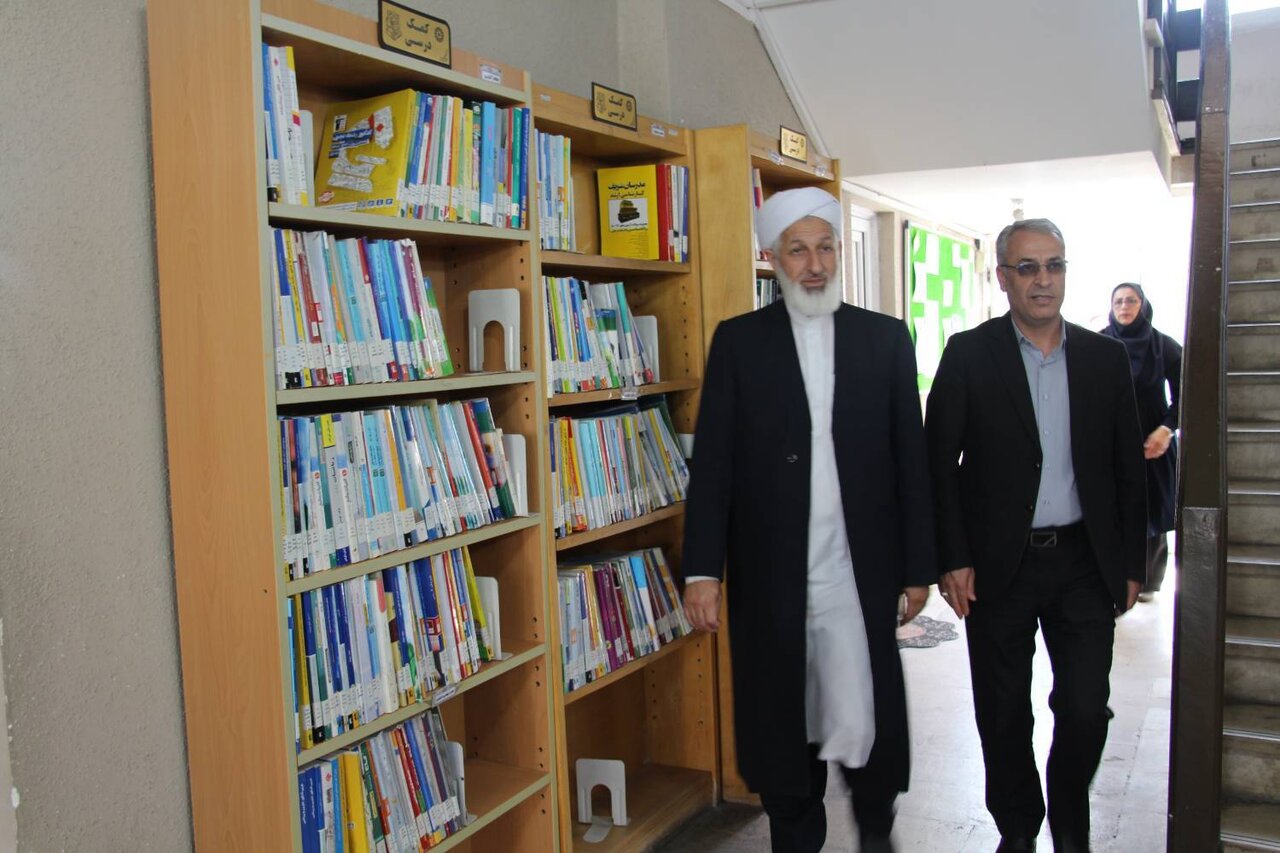 دیدار مدیرکل فرهنگ و ارشاد اسلامی گلستان با مدیرکل کتابخانههای عمومی استان