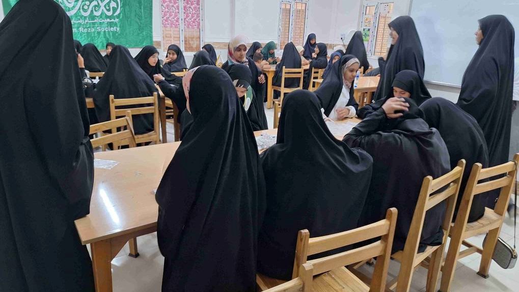 تهیه و توزیع «رزق کودکانه» در جوار مسجد جامع خرمشهر به نیت نغمه‌های بی‌صدای میناب
