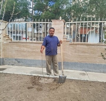 غرس نهال در پویش ملی «باغ امین» با حضور مدیرکل کتابخانه‌های عمومی آذربایجان‌غربی