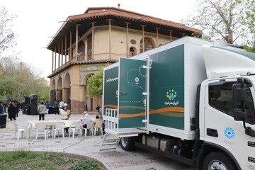 کتابخانه سیار قزوین میزبان کودکان در روزهای حماسه و پایداری