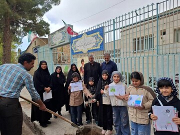 کتابخانه عمومی شهید مطهری/ شهرستان گناباد