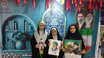 قاب های ماندگار سنگر فرهنگی اداره کل کتابخانه های عمومی استان لرستان در شب های اتحاد و همدلی