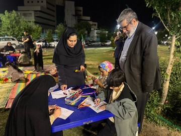 کتابخانه سیاریزد، میزبان کودکانیست که پای ایران ایستاده اند