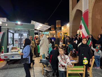 کتابخانه سیاریزد، میزبان کودکانیست که پای ایران ایستاده اند
