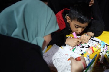 برنامه‌های فرهنگی کتابخانه سیار نهاد در تجمعات شبانه میدان شهدا