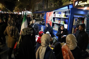 موکب فرهنگی «ایستاده برای ایران» اداره کتابخانه‌های عمومی آذربایجان‌غربی