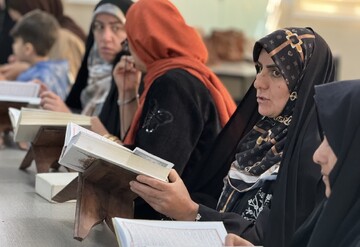 «همدلی مادرانه»؛ با برگزاری آیین دعا و قرآن‌خوانی در کتابخانه شهید آوینی ملارد