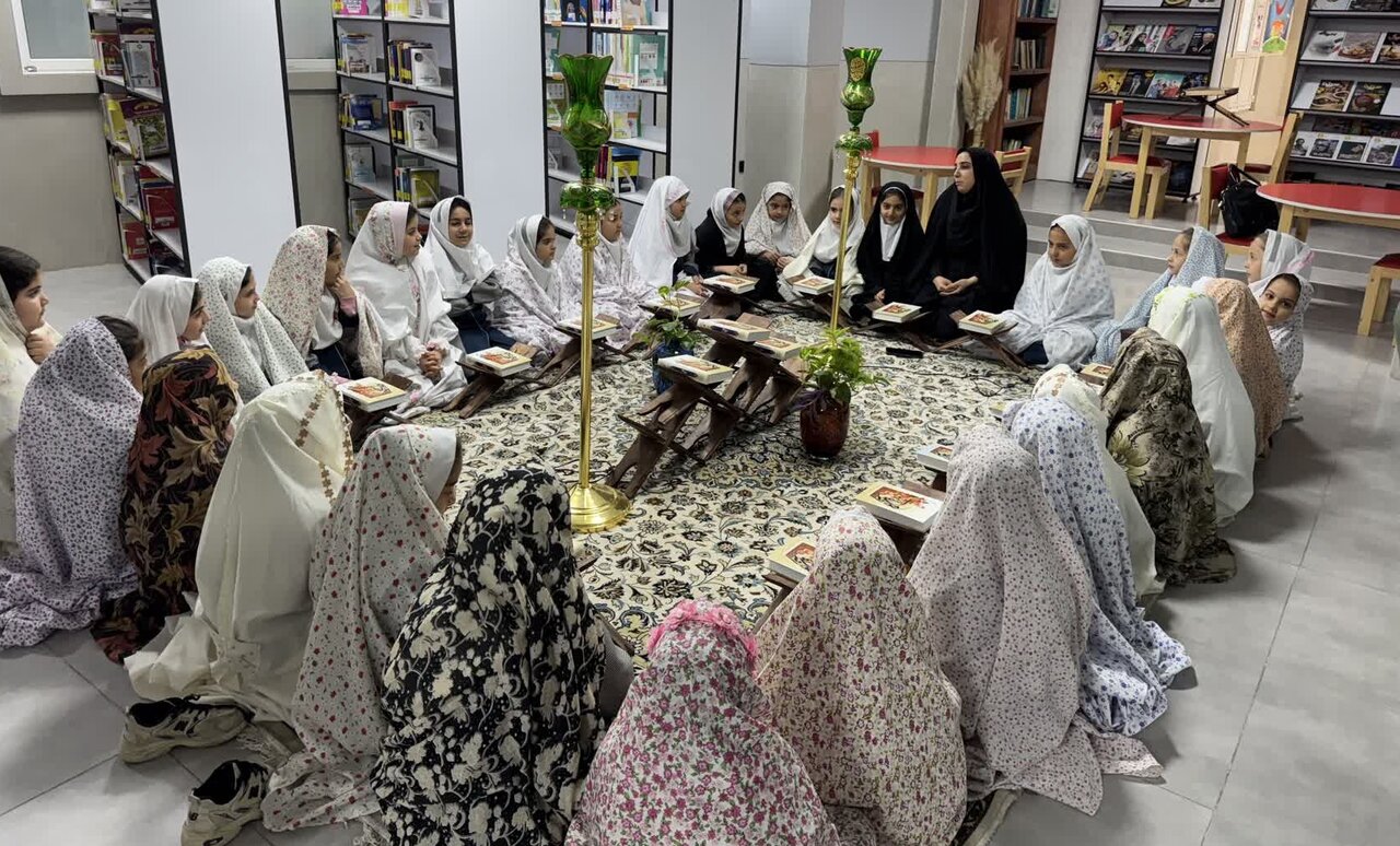 ویژه برنامه «دختران قرآنی» در کتابخانه شهید آوینی شهرستان ملارد
