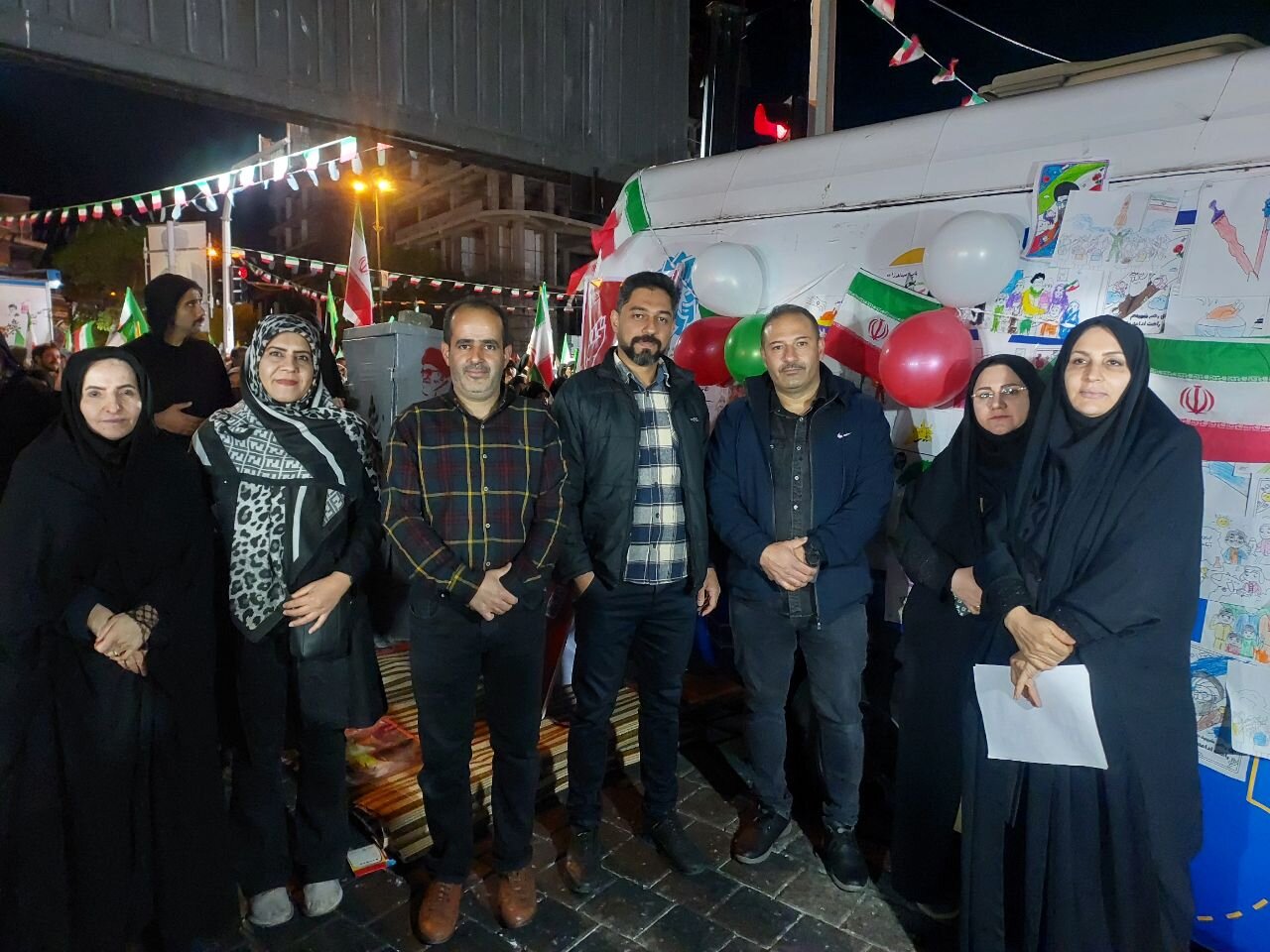 روایتی از اجرای برنامههای فرهنگی در تجمعات شبانه مردم غیور تهران در محله تهرانپارس