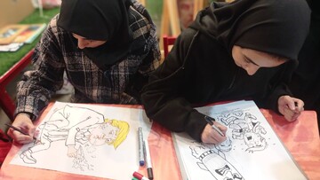 برپایی غرفه فرهنگی در محل تجمعات شبانه مردم شهرستان سلطانیه