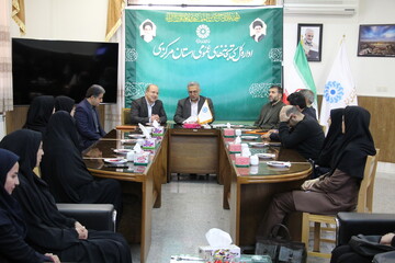 بازدید معاون استاندار مرکزی از روند تکمیل پروژه کتابخانه مرکزی اراک