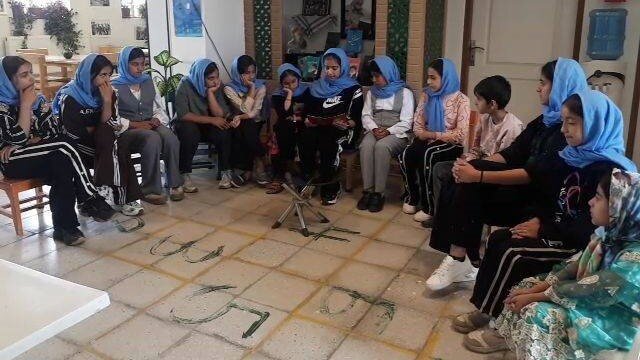 ویژه برنامه جمع خوانی کتاب «زندگی حضرت معصومه (س) » با حضور اعضای کتابخانه برگزار شد