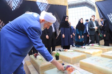 غبارروبی شهدا استان گلستان دبیرکل