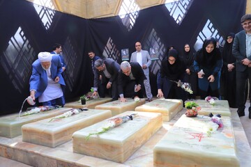 غبارروبی شهدا استان گلستان دبیرکل