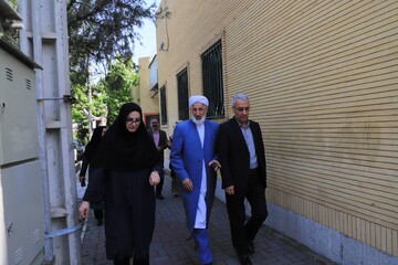 بازدید دبیرکل از کتابخانه حافظ گرگان