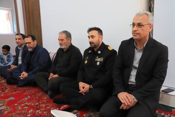 دیدار دبیرکل با خانواده شهید محمد بازگیر مقدم