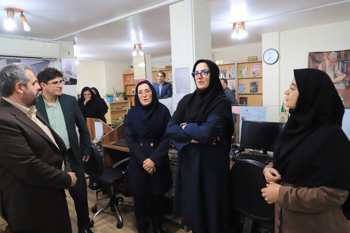 بازدید دبیرکل از کتابخانه شیخ عبدالحسین جعفری رامیان