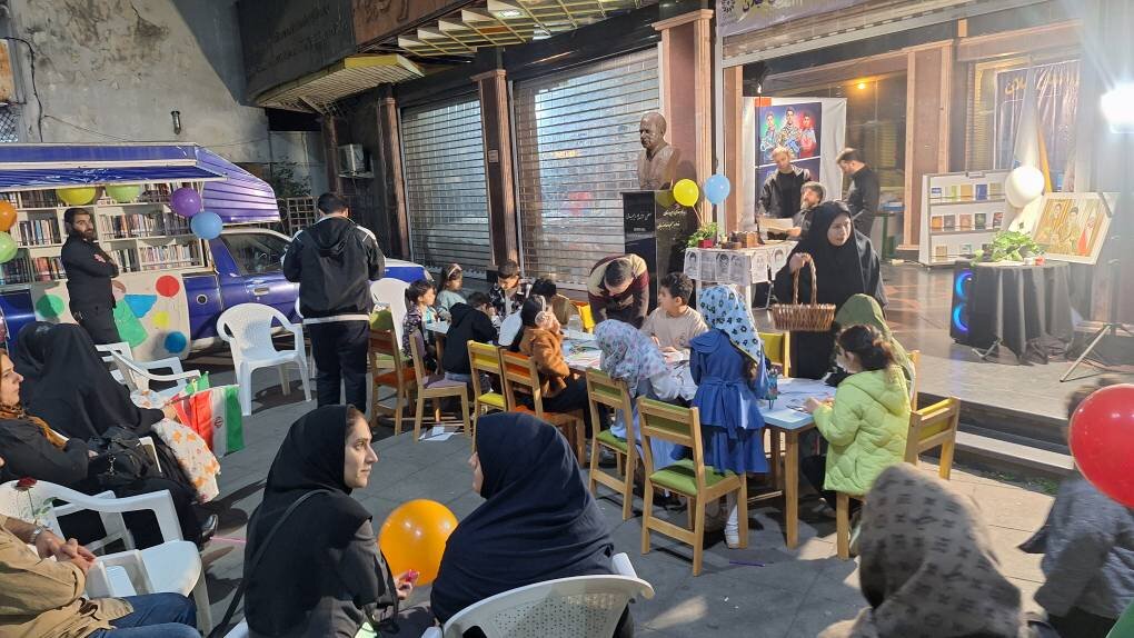 مسابقه فرهنگی در پیاده‌راه شهرداری رشت به مناسبت روز دختر برگزار شد
