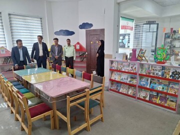 بازدید فرماندار شهرستان خاتم از کتابخانه پروفسور سمیعی چاهک
