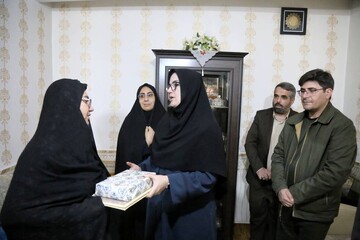 دیدار با خانواده شهدا در بجنورد
