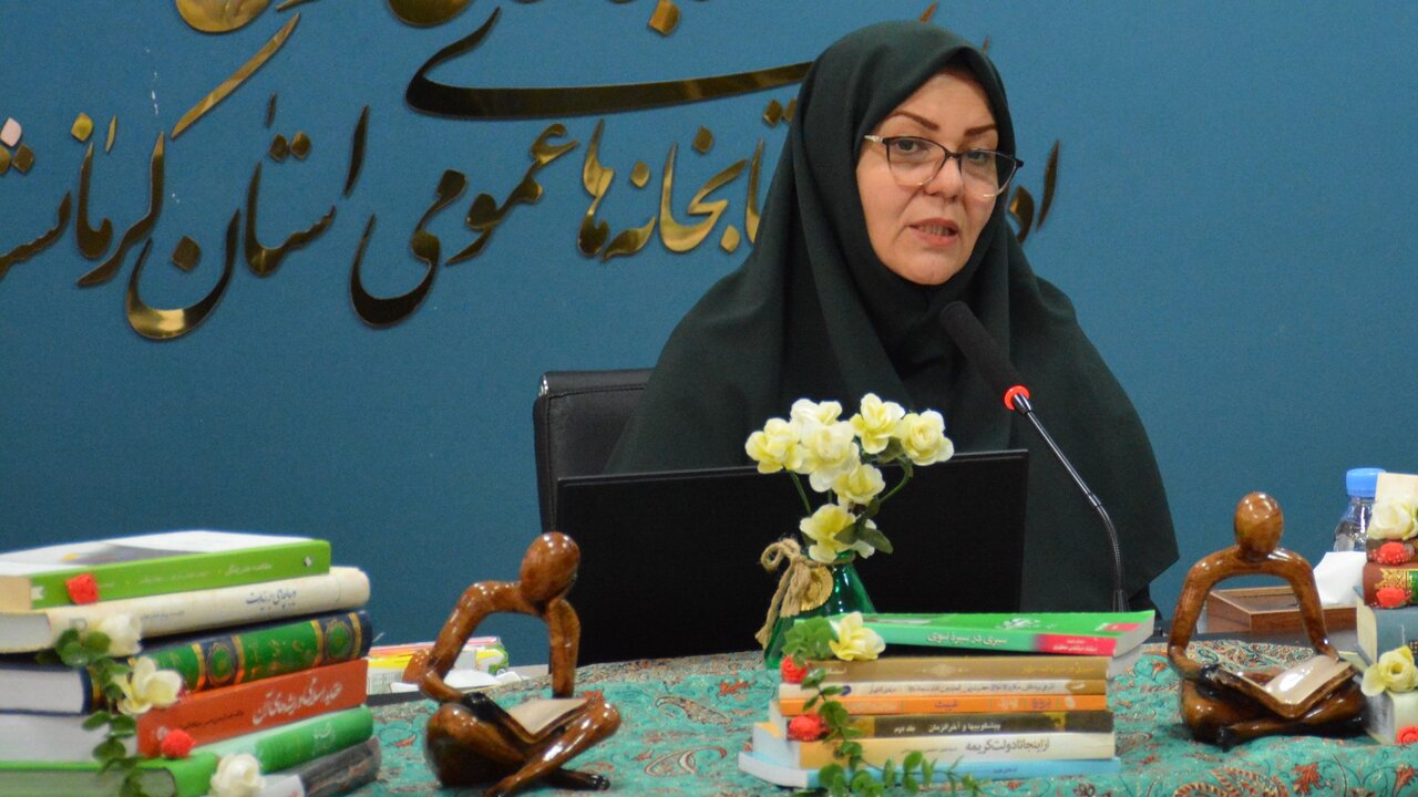 محفل ادبی استاد محبت در کتابخانه امیرکبیر برگزار شد