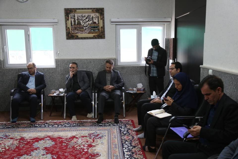 رسیدن به ۱۰۰ کتابخانه سیار گام مهمی برای جبران کمبود زیرساخت‌ها در مناطق فاقد کتابخانه است
