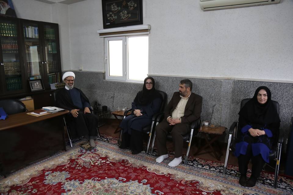 رسیدن به ۱۰۰ کتابخانه سیار گام مهمی برای جبران کمبود زیرساختها در مناطق فاقد کتابخانه است
