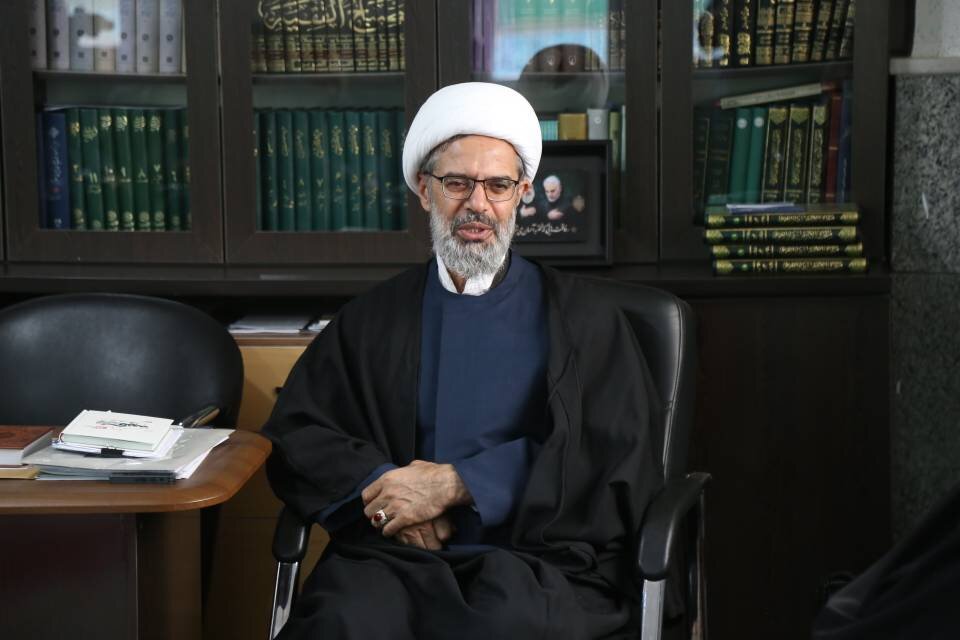 رسیدن به ۱۰۰ کتابخانه سیار گام مهمی برای جبران کمبود زیرساخت‌ها در مناطق فاقد کتابخانه است