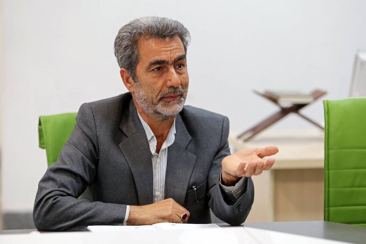 دیدار و گفت‌وگوی چهره‌به‌چهره با کتابداران خراسان شمالی