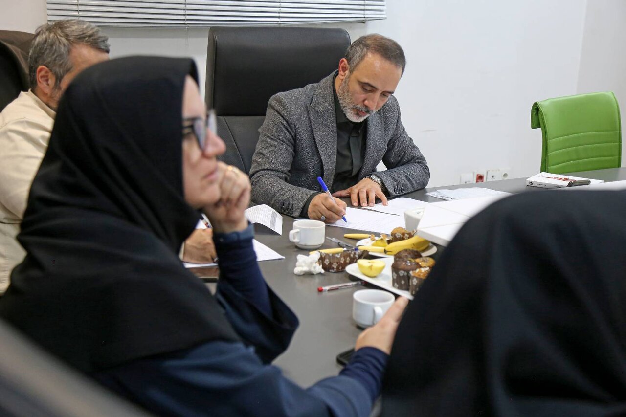 دیدار و گفت‌وگوی چهره‌به‌چهره با کتابداران خراسان شمالی