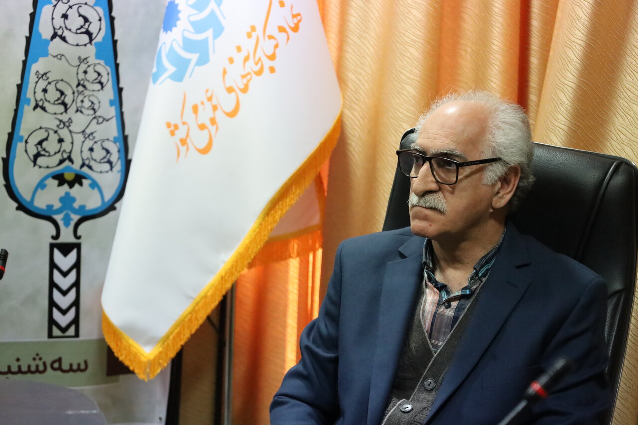 سعدی، در گستره فرهنگ جهانی، نماد خرد، اخلاق و انساندوستی است
