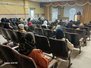 کارگاه تخصصی «تاب‌آوری کودکان در شرایط جنگی و مهارت‌آفرینی بانوان» در همدان برگزار شد