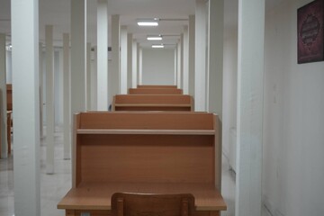 یک قرن دانایی: آیین بازگشایی کتابخانه عمومی شریعتی مشهد و رونمایی از تمبر آن