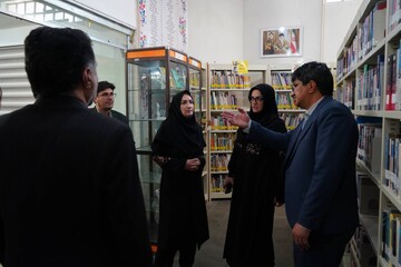 بازدید از کتابخانه عمومی غدیر نیشابور