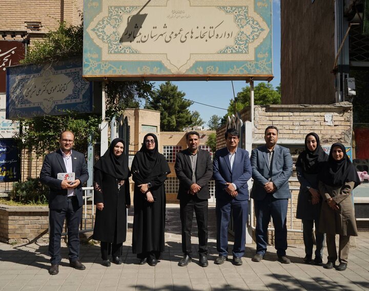 بازدید از دو کتابخانه عمومی در نیشابور