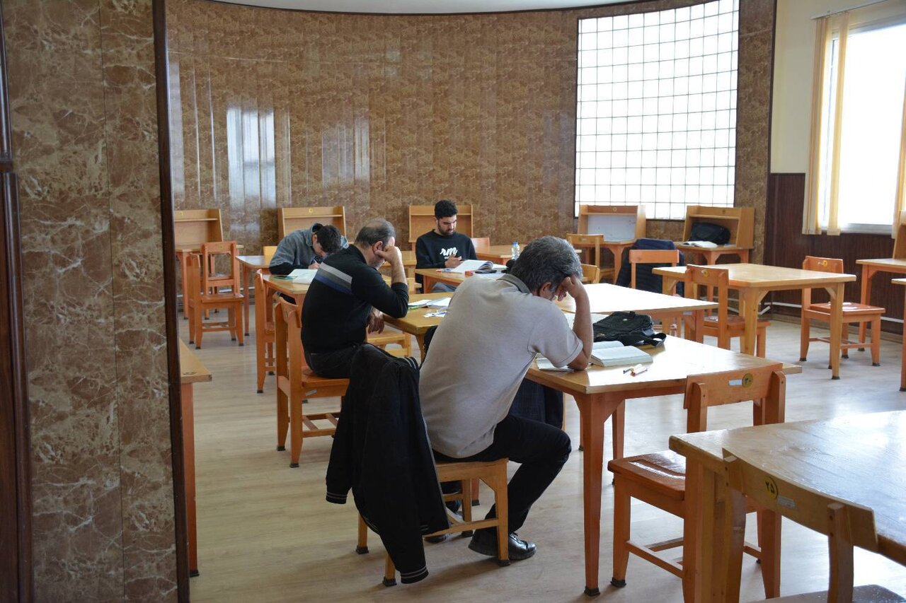 ۵۰ درصد کتابخانههای عمومی استان کرمانشاه در ایام جنگ رمضان فعال بودند