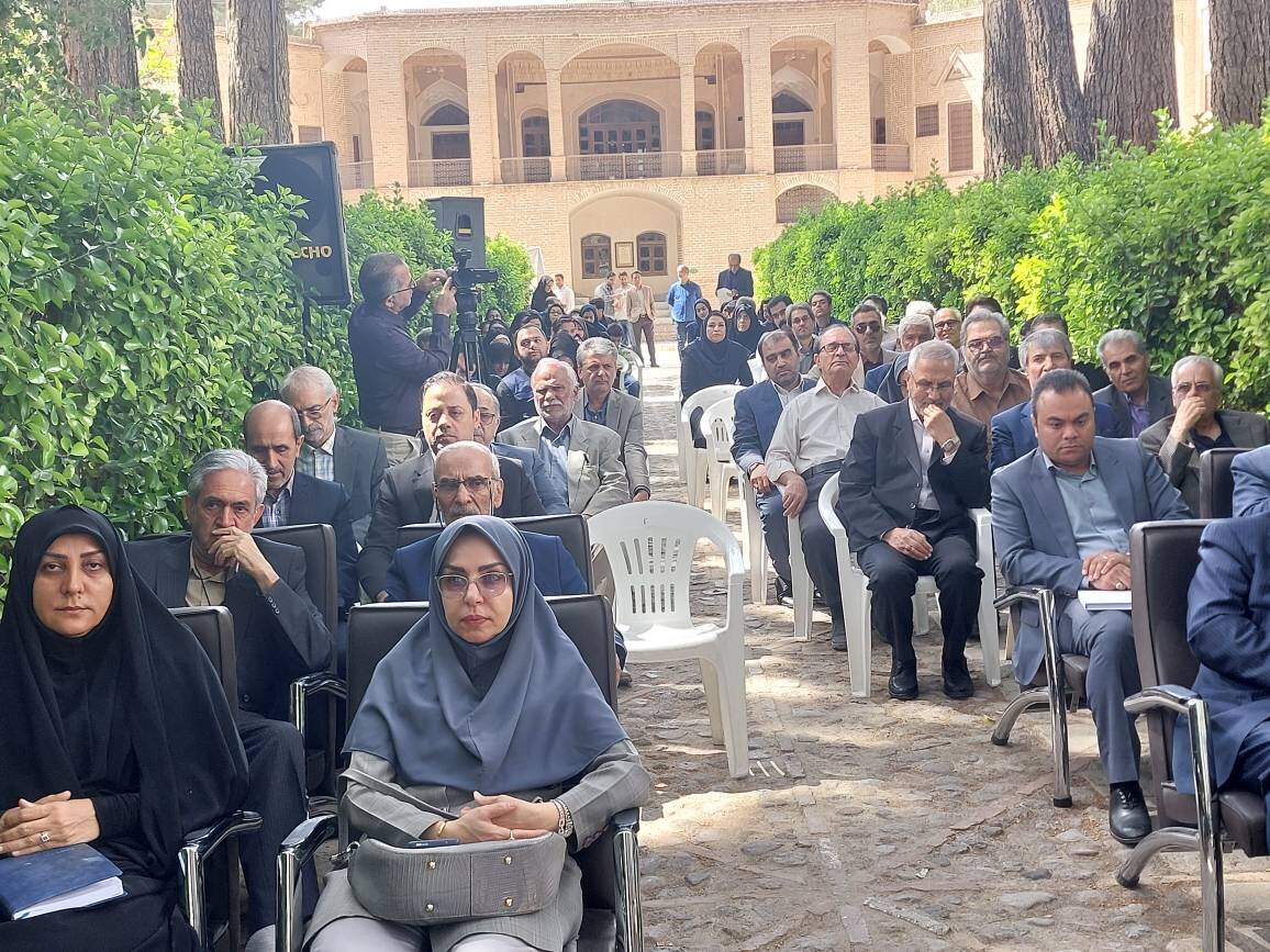 احیای میراث ادبی خراسان جنوبی