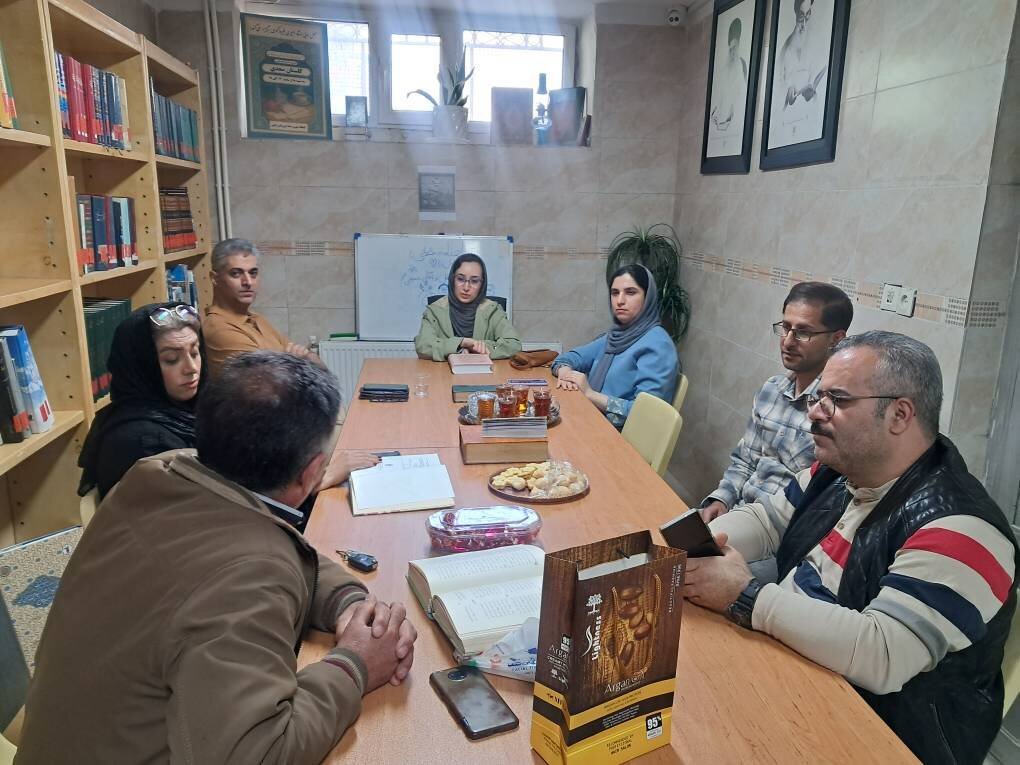 بزرگداشت سعدی شیرازی در کتابخانه استاد امیری فیروزکوهی