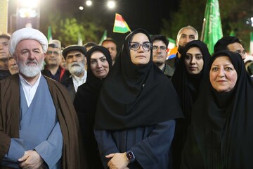بازدید میدانی دبیرکل نهاد از فعالیت کتابخانه سیار در اجتماعات شب‌های شاهرود