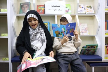 بازدید از کتابخانه سیار شاهرود