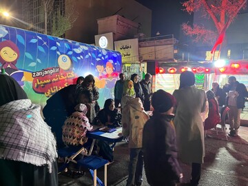 کتابرسان سیار، روایتگر هنر و ادب در میان مردم زنجان