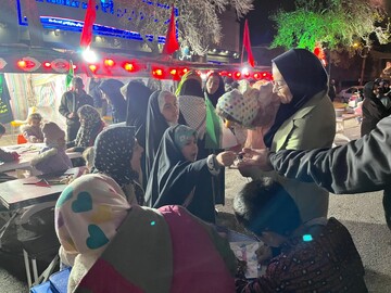 کتابرسان سیار، روایتگر هنر و ادب در میان مردم زنجان