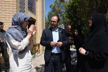 بازدید دبیرکل نهاد از مقبره شیخ ابوالحسن خرقانی