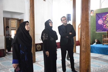 بازدید دبیرکل نهاد از مقبره بایزید بسطامی