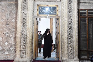 بازدید دبیرکل نهاد از مقبره بایزید بسطامی
