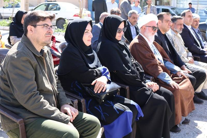 کلنگ کتابخانه خیرساز شاهرود بر زمین خورد