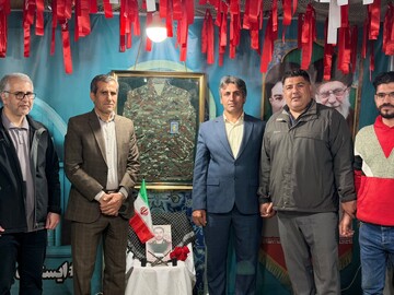 قاب های ماندگار از سنگر فرهنگی اداره کل کتابخانه های لرستان در شب گذشته 5 اردیبهشت 1405 در شب های همدلی و اتحاد