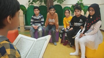 ویژه‌برنامه‌های فرهنگی به مناسبت دهه کرامت در  کتابخانه‌های عمومی شهرستان کرمانشاه برگزار شد.