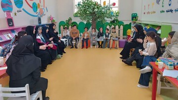 ویژه‌برنامه‌های فرهنگی به مناسبت دهه کرامت در  کتابخانه‌های عمومی شهرستان کرمانشاه برگزار شد.